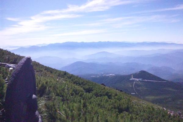 tuki3jp's tweet photo. 御嶽山に登ってます。初の3000m級です。気持ちいい♪ http://t.co/DILsGOyj