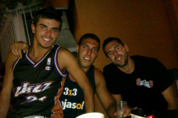 borkez7's tweet photo. Nada, pos aqui que hemos venio... http://t.co/MLUTRZH0