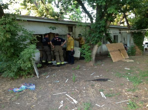 KatySweeny's tweet image. #CalFire, #ChicoFire investigating explosion on 3200 block of Highway 32. Occupant had burns on more than 25% of body.