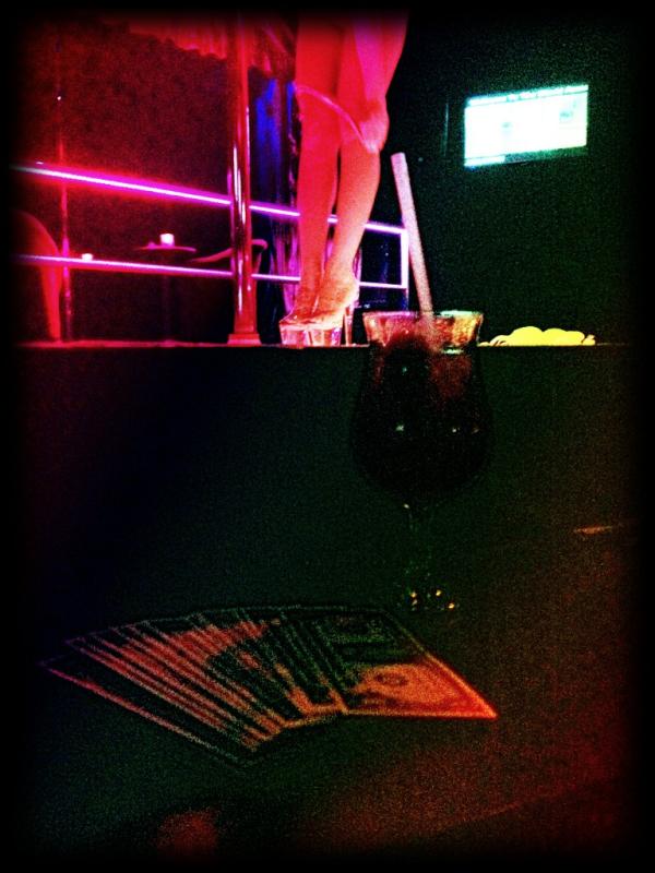 BrittanieDesign's tweet photo. When in Vegas..... Play like Vegas! http://t.co/HT0cIVf9