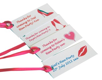 HenPartyOnline's tweet photo. Look at our new Hen Party personalised labels! ... Write a special message to all your hens! xx http://t.co/VVS46Yi1