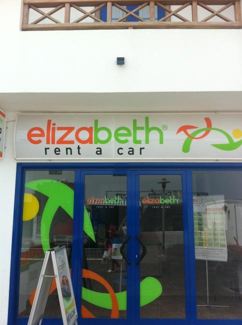 a2aj's tweet photo. Liz branching out? http://t.co/hgsoNdYN