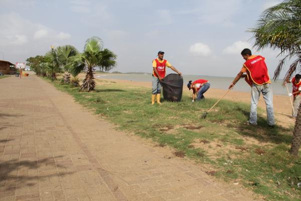 FUNDALADRON's tweet photo. Fundaregión trabaja en el embellecimiento y ornato de las playas,jardines,parques, monumentos históricos. http://t.co/glOw4bRx