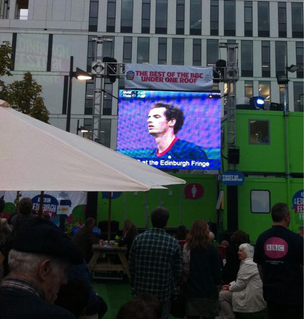 edinburghblog's tweet photo. Great atmosphere watching Andy Murray match on the Beeb's big screen at Potterrow + super free live music #edfringe http://t.co/aAZTm6ta