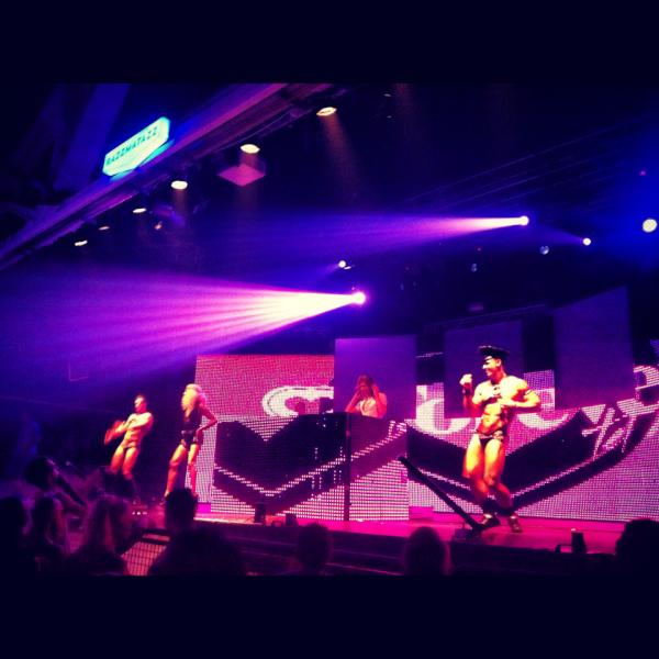 OfferNissim1's tweet photo. GRACIAS BARCELONA, GRACIAS RAZMATAZZ, GRACIAS CIRCUIT..
wish u an amazing festival!
DON'T STOP THE DANCE!
♥ offer. http://t.co/YAEnlpfX