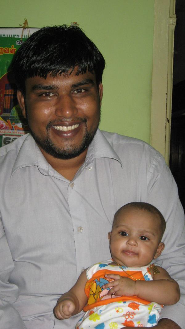mansoorjamy's tweet photo. Nice very cute http://t.co/o4VeWwYj
