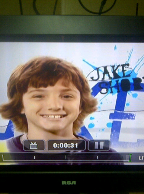 sassycassy75's tweet photo. @KendraMorrison7 hey look your bf Jake Short!!!! http://t.co/H4duRZVi