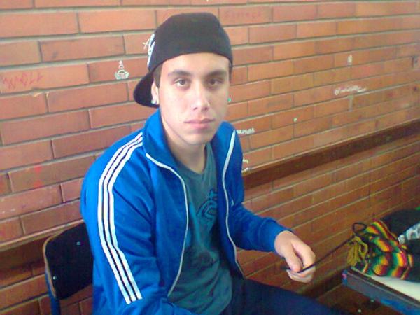 _eaCarool's tweet image. #chicoo beem mongao ahsuashuasuahshusa