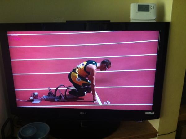 SuffolkWedBlog's tweet photo. Eeeeeek! So proud!!!!! #oscarpistorius #southafrica #Olympics http://t.co/AH6UynNy