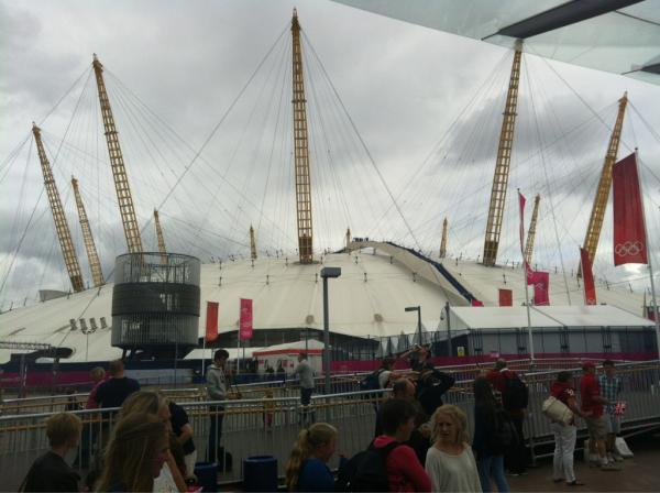 Tom_Read_'s tweet photo. At the Olympics today, gonna watch the trampolining #london2012 http://t.co/hPv4VcvJ