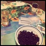 terahryan's tweet image. This is what friends are for. #RingProblems @zeeripnwaffles