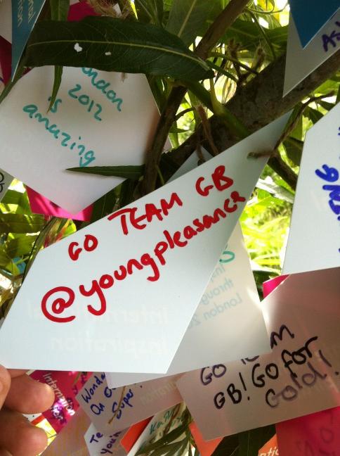 dannyfisher's tweet photo. @youngpleasance put our go team gb on the wish tunnel http://t.co/o7aAUTq7