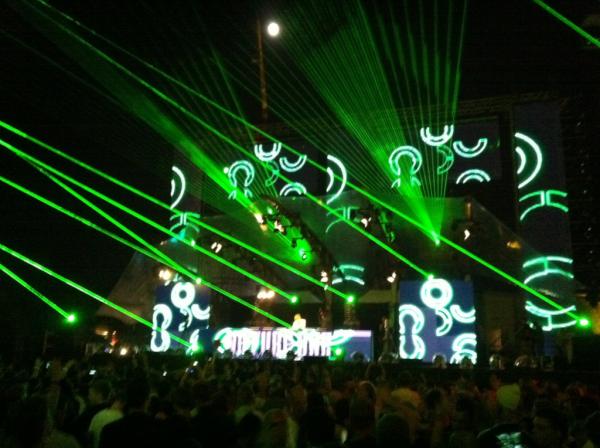 natureonelive's tweet photo. @FerryCorsten at #NatureOne Open Air Floor. http://t.co/z1jOD4Hh
