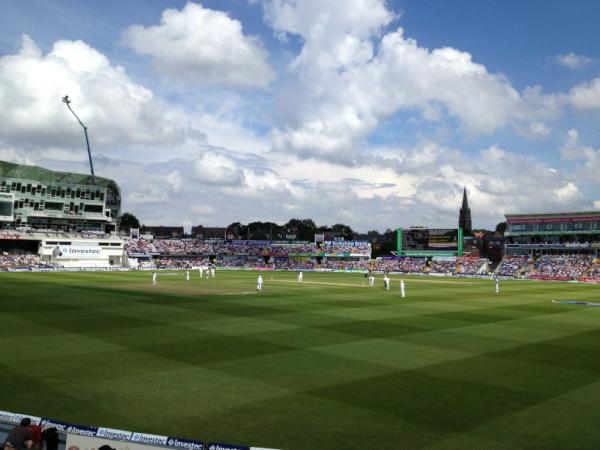 asimmshady's tweet image. @philcole13  I almost expected you to be here.#sameplacesametime