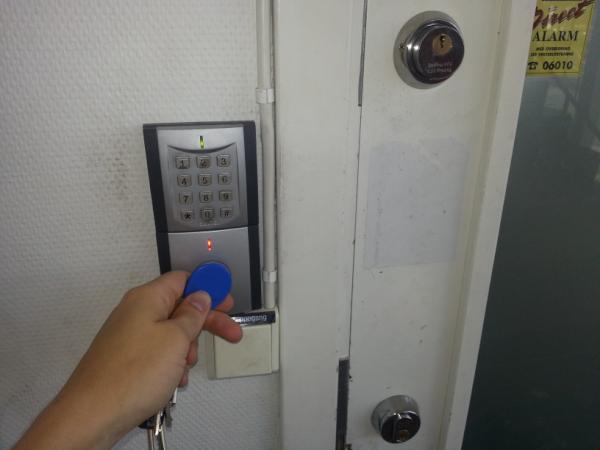 Ruben_Carlsen's tweet photo. Liker dårlig at nøkkelkortet går i streik.. http://t.co/r48eRwI2