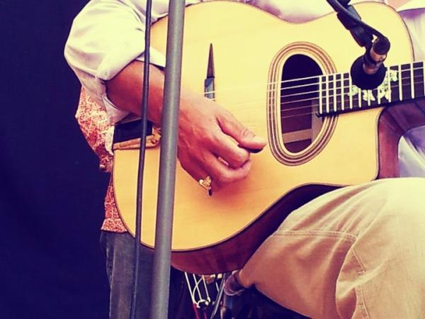 beatontojazz's tweet photo. Anello in perfetto stile gitano per @LolloMeier #beatontojazz http://t.co/31CGgVLQ