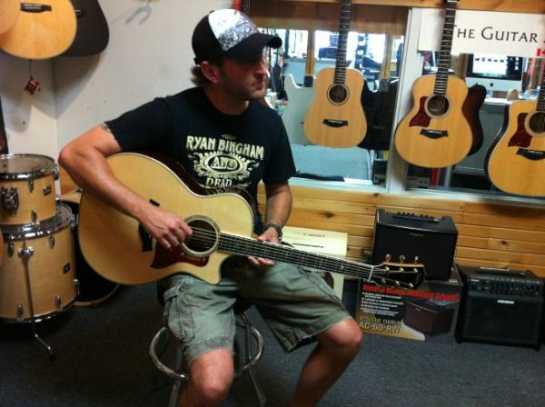 _MikeBanfield's tweet photo. @BrettTimukas the search is over finally... http://t.co/eDceDZz5