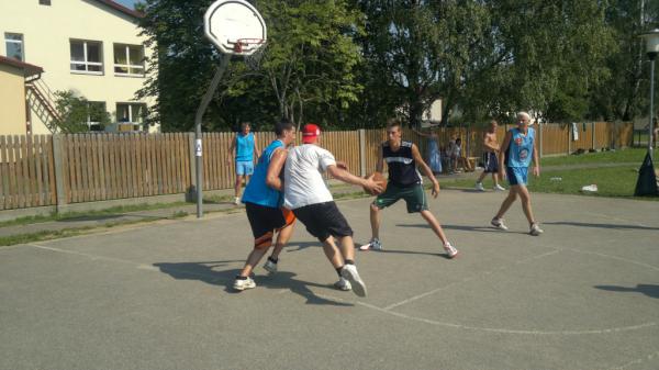 OZOBASKET's tweet photo. 3.ozobasketā kapiņš http://t.co/C53Ux3nc