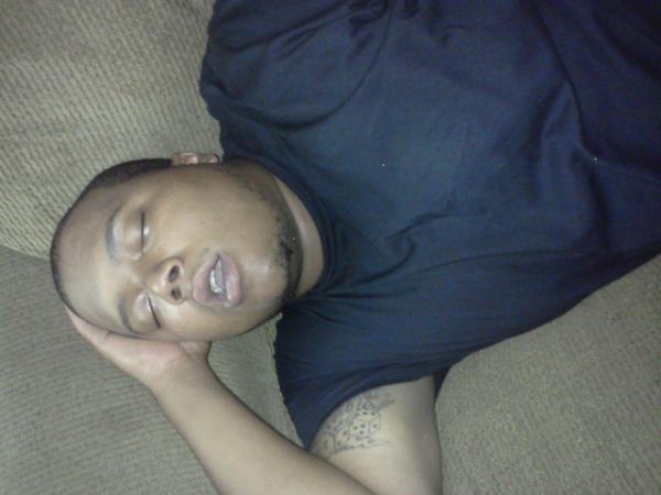 PYT_21's tweet photo. BJ knocked out lol http://t.co/SvRbnMEy