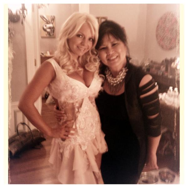 ChelseaRyanXO's tweet photo. Thank you Sonia and everyone @AcademyCouture for making my Midsummers night dream outfit! It was beautiful 💗💗💗 http://t.co/aH8ZgdsP
