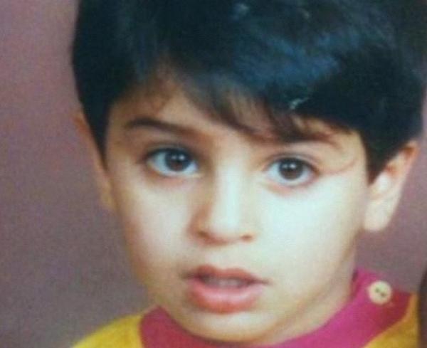 f_alan9are's tweet photo. صوره لفهد الانصاري ايام الطفوله
@FahadAlansari11 http://t.co/bhZ8g807