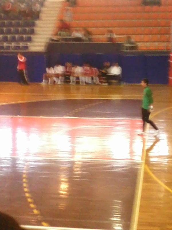 şimdi çağlarcım bu fotoğraflar bir tek yankıda var bende ondan aldım tabi neyse..