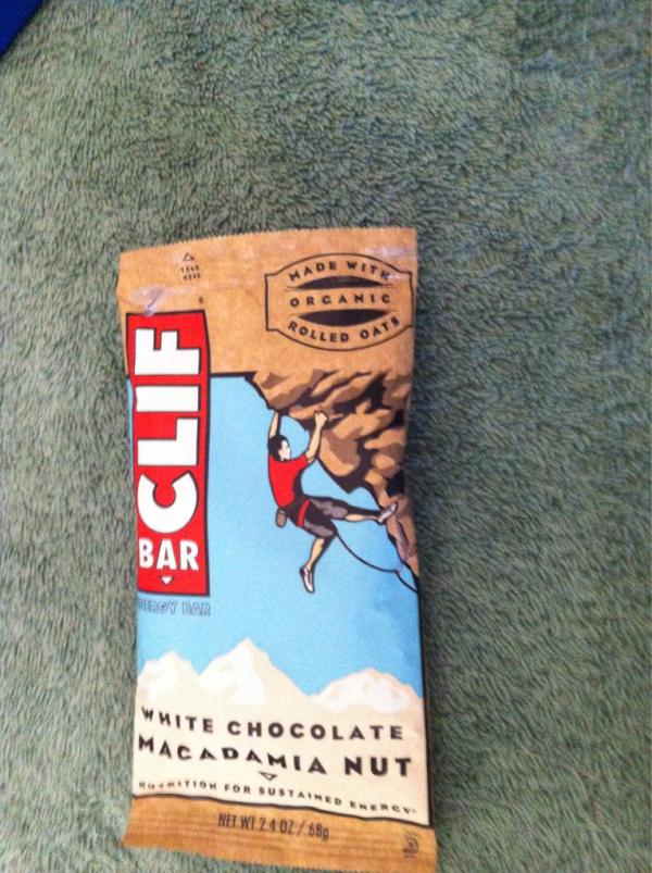 WillItBlow's tweet image. #ThingsFasterThanUsainBolt me deciding to buy a cliff bar. It just made my day better