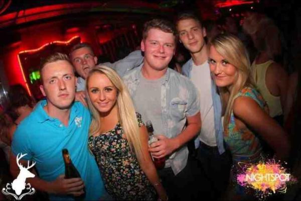 LevimitchellS's tweet image. @Josh_Edwards7 @BirchBa @ChloeBrooks80 @rosiesmith_91 
Saturday Antics. #WritOff #Champagne #Rose