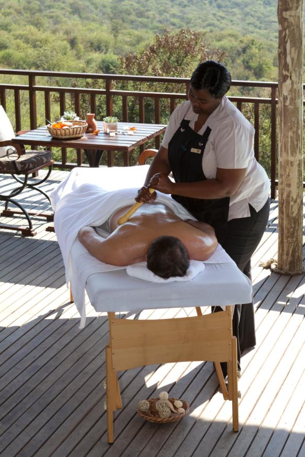 Umzolozolo's tweet photo. Monday's should all begin like this........Tulana Spa @Umzolozolo http://t.co/rYh5JPdW
