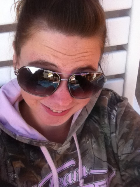 kailamonroe's tweet photo. Me redneck girl http://t.co/7Vnvq65O