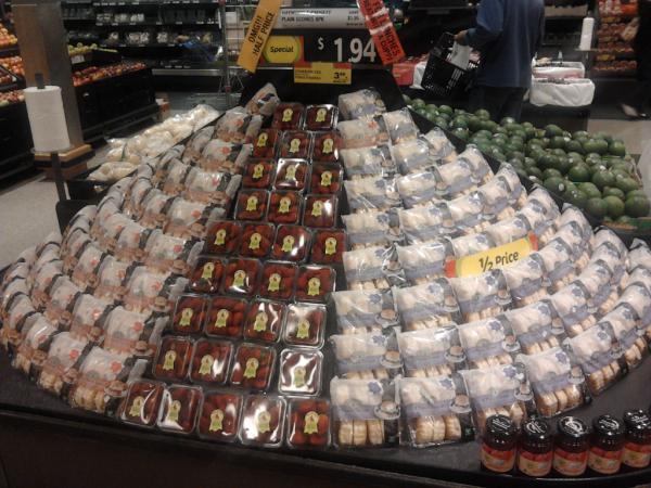 underwood2653's tweet photo. Scones r us at 2653 @KWhiffin @JLudbrooke #area94merchants http://t.co/PR3qt7Mj