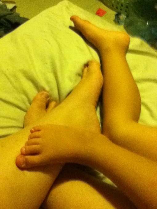 Finally asleep. http://t.co/e1ZNePnz<a href="/tag/mvsales"class="tags"><span>#mvsales</span></a>