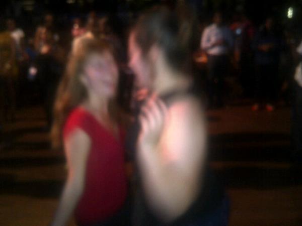 GbemiOO's tweet photo. RT @THEBEAT999FM: Even the caucasians came out!! #USOAliveStream cc @Naija102FM http://t.co/zxuVS7DV