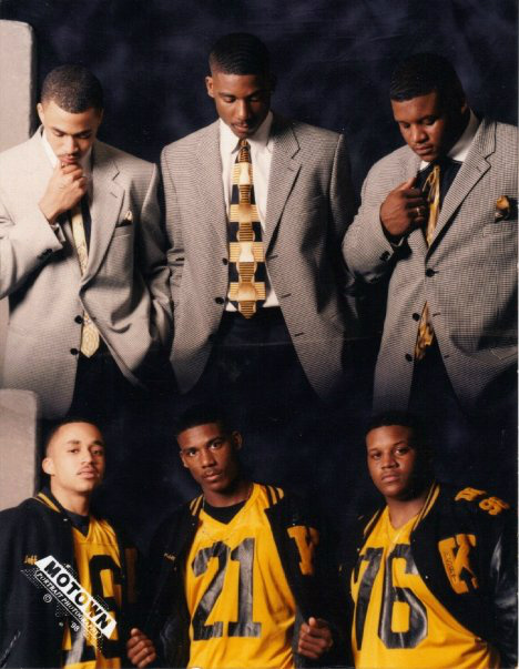 3RonJohnson's tweet photo. @spiceadams @jeffmccall1 1998 Detroit Martin Luther King HS Senior pic. Ever seen better @danajacobson #Throwback http://t.co/36fdCl3G