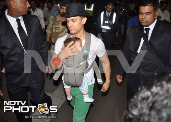 moviesndtv's tweet photo. Aamir Khan's son Azad makes his photo debut http://t.co/wuCOtxnz http://t.co/QIDQD0FY