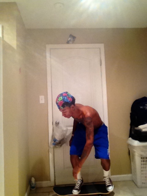 _wheres_Dizzo's tweet photo. No days off 4:45 am http://t.co/pKhwY5CA