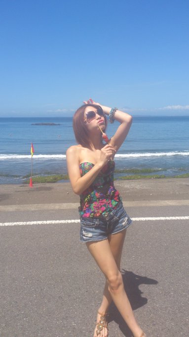 水樹復活＼(＾▽＾)／みなさまご心配おかけしましたあたしゎまたあらたに大人になった気がするよ！今まで以上に毎日を笑顔で生きます！よろしくお願いします！ http://t.co/gxsXn2ig