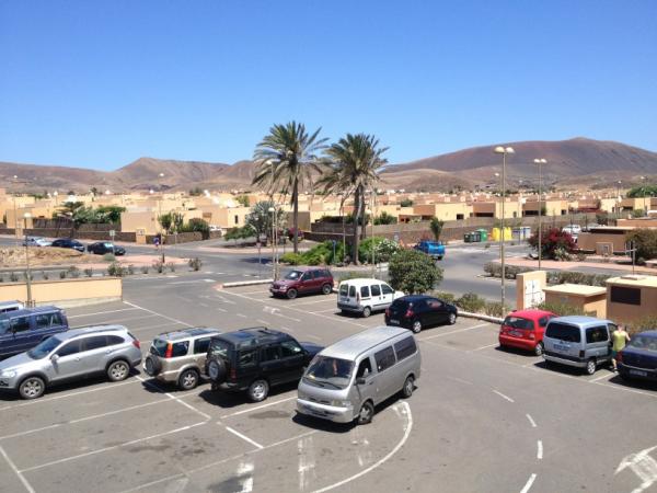 NicolasTan's tweet photo. My local supermarket car park http://t.co/AF49WT9R