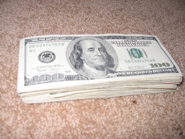 Birthday money #swagg http://t.co/tYAnBtvk<a href="/tag/swagg"class="tags">#swagg</a>