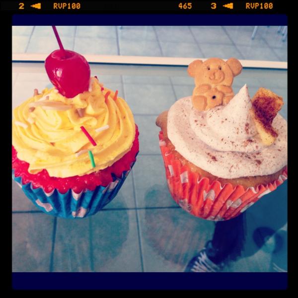 CupCakeFactory7 tweet picture