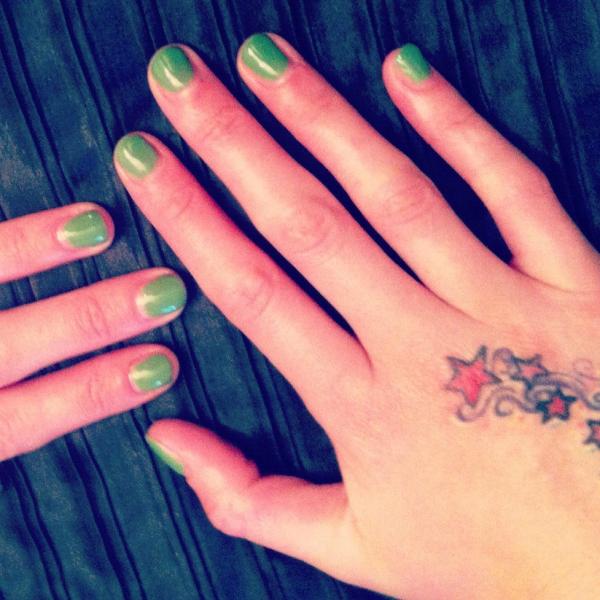SublimeBeauty's tweet photo. 'Apple Green' by NuBar Gelicure <3 x http://t.co/Gigv0PMR