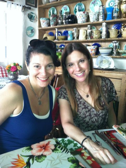 JenniferMiner's tweet photo. At The Ivy for lunch w great friend @melaniewaldman thx to @fundayinla - and it is indeed a fun day. :) http://t.co/sStFwJ1w