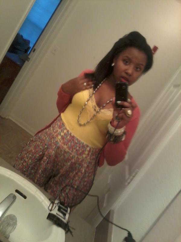 Hush_Berry's tweet photo. Thas me . http://t.co/xrZiRXOS