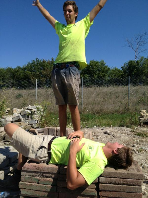 itsZachE's tweet photo. Workin hard or hardly workin. #northernexplosion http://t.co/EkQVlNzI