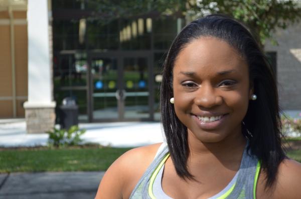 SabrinaThomp's tweet image. Take a look @adriennemaloof #photogenius