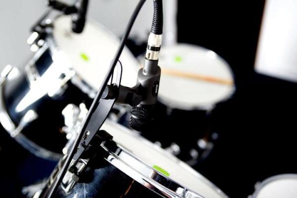 Zero7Studios's tweet photo. Drums mic'd up ! Photos by http://t.co/19injA8G http://t.co/B6m3EzZn