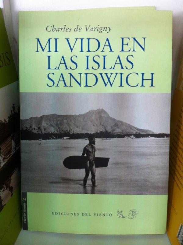 ¡Xa é de día en Vila Pingüín! Y además se está levantando el mar :-) #feiralibrocoruna #surf #soulsurf #sea #libros