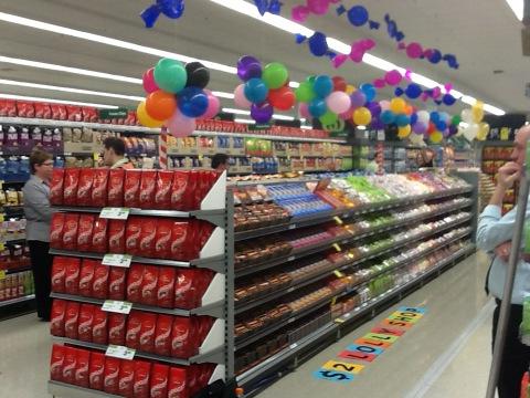 EllulDellul's tweet photo. Sweet shop ready to go for tomorrows opening looks great and the team are having fun!! http://t.co/5fRK87LO