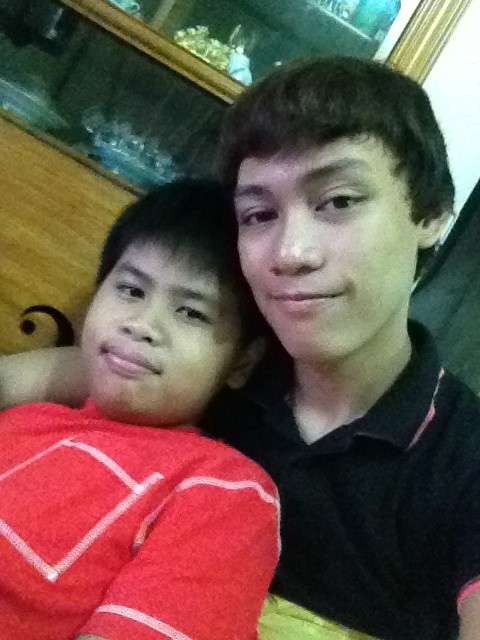 ohohsicnarf's tweet image. Hahaha #picmode with @guintodang brother name Kiel..