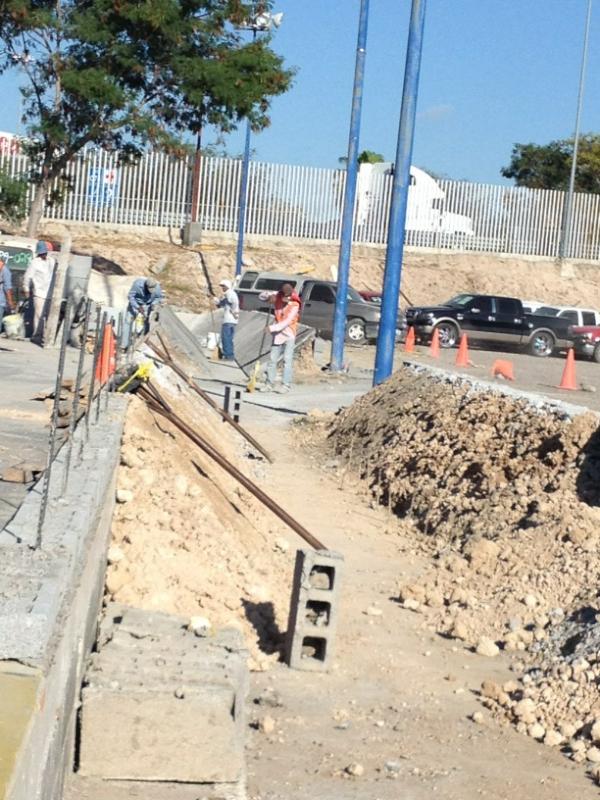 bragastak's tweet image. Mis pininos en obra #arquitectura #ingenierocivil #MathCreative